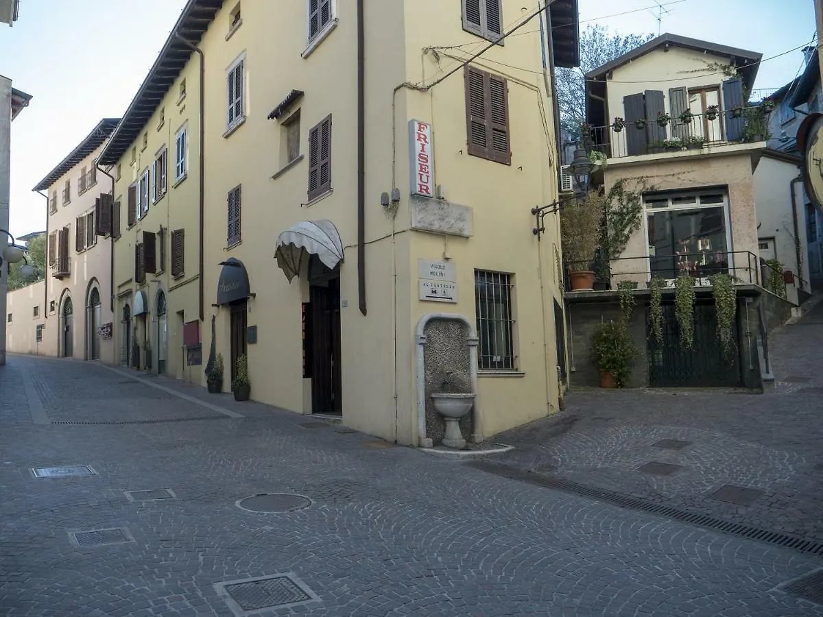 Sweet Home Desenzano del Garda Apartament