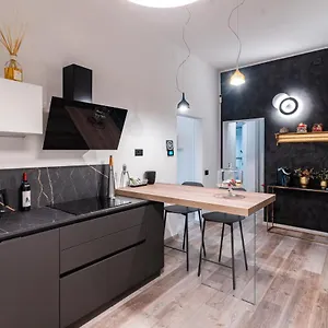  Appartamento Sacrati 39 Italia