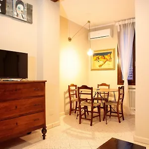  Appartamento Saint Charles Italia